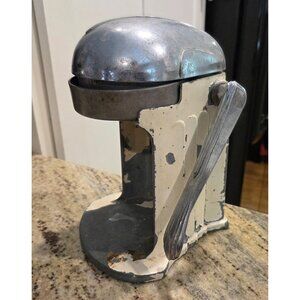 VINTAGE RIVAL Juice-O-Mat Hand Operated Juicer Made in USA Distressed Old Look